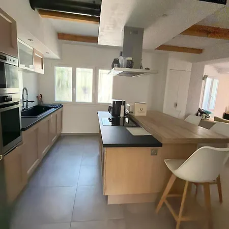Maison Au Bord Du Canal Du Midi Apartmán